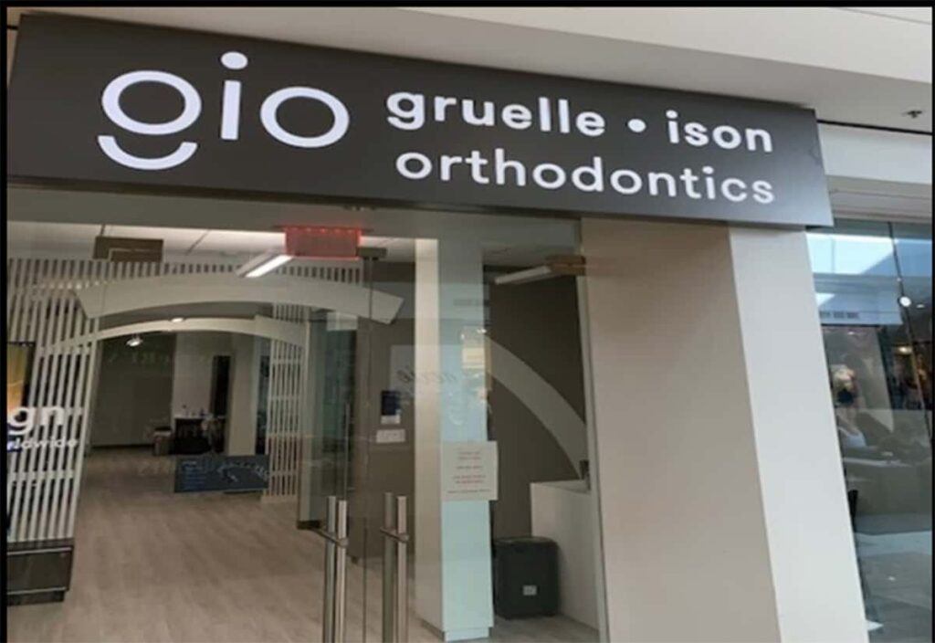 A photo of the Gruelle Dempsey Orthodontics office in the Kenwood Mall in Cincinnati, Ohio